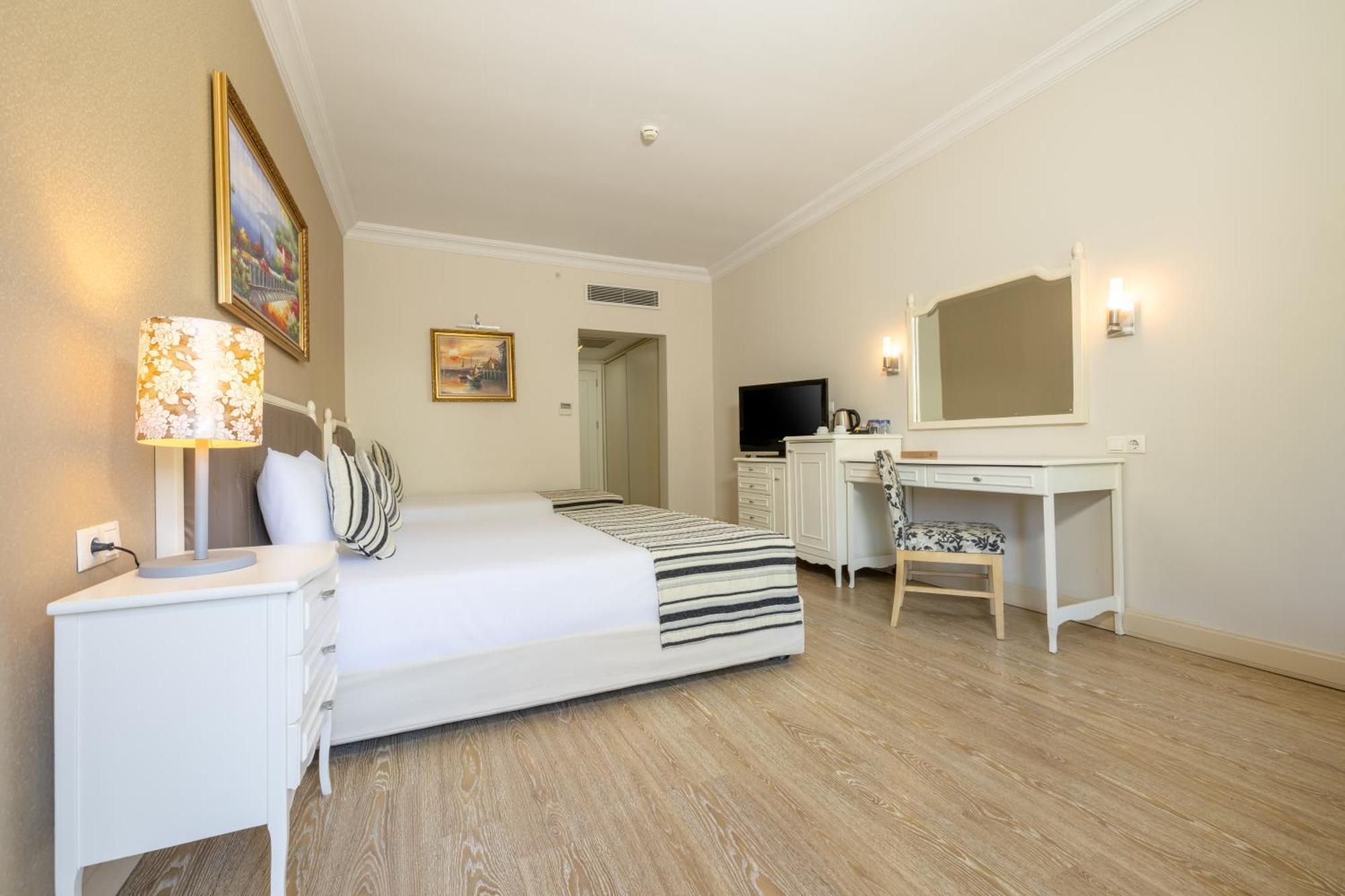 Crystal Tat Beach Golf Resort & Spa Belek Extérieur photo